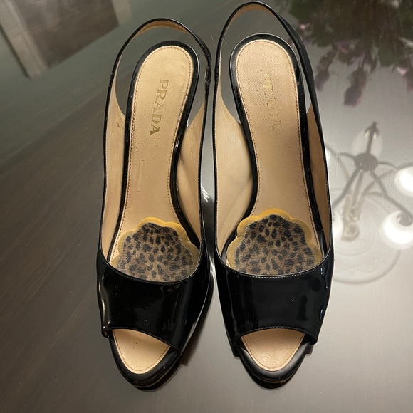 Authentic Prada Black Patent Leather Peep Toe Slingback Heels w/ Dust Bag - Picture 4 of 7